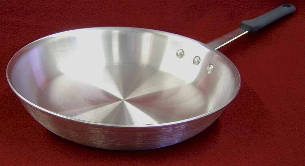 Как сделать уборку в доме экономно